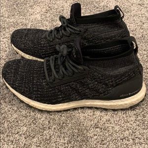 Ultraboost ATR. Worn. 8/10 condition.